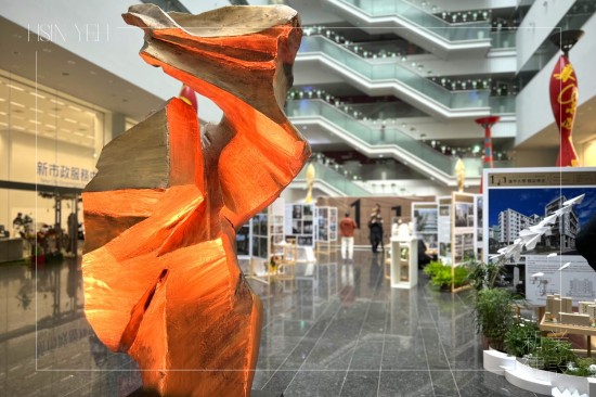 臺中建築界的奧斯卡獎(jiǎng)－每年的都市空間設(shè)計(jì)大獎(jiǎng)?wù)宫F(xiàn)多樣建築形態(tài)與空間美學(xué)，及對環(huán)境友善、永續(xù)的理念。