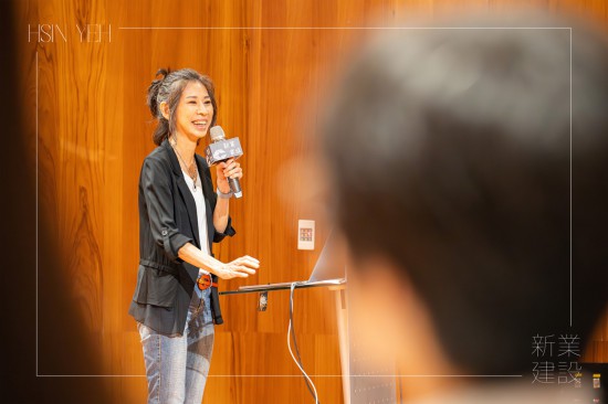 再次邀請(qǐng)來(lái)自 ＃風(fēng)潮音樂(lè)總監(jiān)_吳金黛，開(kāi)啟臺(tái)灣自然音樂(lè)領(lǐng)域之路，創(chuàng)作作品更是多次入圍及獲獎(jiǎng)，包括臺(tái)灣金曲獎(jiǎng)、金鐘獎(jiǎng)，甚至是美國(guó)獨(dú)立音樂(lè)獎(jiǎng)、美國(guó)葛萊美獎(jiǎng)等。