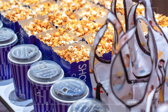 2025年第二場「新業(yè)FUN映所」與臺中的家族好友相聚，附上香甜可口的爆米花及清涼飲品，揭開維京世界的冒險(xiǎn)篇章。