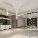 走入建築大廳，漣漪造型的曲面湖頂串連映入眼簾，彷彿反重力一般的漣漪水滴，弧形曲面的造型天花，讓整個空間昇華成一件藝術精品。