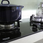 林內(nèi)Rinnai兩口式瓦斯爐，火候好控制，更加享受料理的時光，讓美味不打折扣。