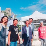 藝術家現(xiàn)場創(chuàng)作中?？粗髌吩谒囆g家巧手下逐漸成形，就像萬丈高樓平地起，雖有辛勞，但相信成就感終究會超越一切！