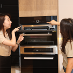 使用頻繁的小家電們，依照需求擁有完整的收納空間，大大提升各項(xiàng)電器的使用及流暢度。