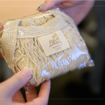 親手致上限量客製化-織網(wǎng)袋，輕巧方便、時(shí)尚環(huán)保。