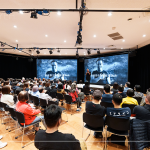 2023年首場名人講堂，邀請到旅英原住民藝術(shù)家—優(yōu)席夫，於臺中國家歌劇院—角落沙龍，以自身旅遊各地的經(jīng)驗(yàn)與藝術(shù)美感，感受各地的人文風(fēng)情與創(chuàng)作靈感，並再次認(rèn)識、發(fā)覺原鄉(xiāng)土地的底蘊(yùn)與美好。