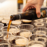 啤酒的口感受到多種因素影響，其中酵母發(fā)酵的完整度、啤酒花的品種與釀造所用的水質(zhì)，是三大關(guān)鍵因素。(禁止酒駕，未滿十八歲禁止飲酒)