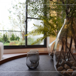 感動(dòng)知遇，為生活帶來自然窗景，建築重質(zhì)綠化，層次疊庭，建築與自然的相互呼應(yīng)。