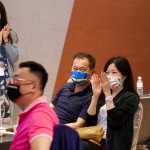 優(yōu)雅又知性的午後食光，細(xì)嚐巧克力的濃度與細(xì)膩感，當(dāng)餘韻在味蕾上綿延時(shí)，賓客的心湖，蕩漾出縷縷的愜意感。