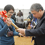 新業(yè)建設(shè) 名譽董事長穆椿松 親筆簽名