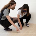 德國進(jìn)口超耐磨木地板，可以降噪17db，安心的低甲醛更取得臺(tái)灣健康『綠建材標(biāo)章』，是友善環(huán)境的綠色選材。(圖為自由居–實(shí)體空間)