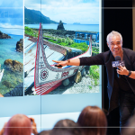 身為阿美族的優(yōu)席夫，帶領(lǐng)大家探索臺灣在地的部落文化，深入部族，感受人文、祭儀、藝術(shù)、風(fēng)景，開闊眼界與心境。