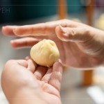 溫柔以待、果斷包覆，製餅手藝透過(guò)記憶的傳承與再造，打造出獨(dú)一無(wú)二の秋日印記。