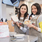 相約家人好友們在小廚房動手廚藝，不只攜回蘿蔔糕半成品，更享用蘿蔔糕成品，歡度閒適的周六午後。