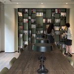 擁有彷彿置身花園的多功能交誼空間，讓住戶無論平假日都能聚首及享受生活美學(xué)。