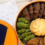 伴手禮贈(zèng)送來(lái)自臺(tái)中 ＃迦南園烘焙庇護(hù)工場(chǎng) 的花心曲奇餅乾， ＃伊起吃小點(diǎn)_做公益，為這場(chǎng)講座活動(dòng)增添另一份愛(ài)的溫度。