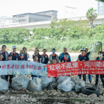 新業(yè)建設(shè)x荒野保護(hù)協(xié)會(huì)，站在筏子溪床上記錄這一刻，希望以實(shí)際行動(dòng)，將這片淨(jìng)土，帶給自己與未來(lái)下一代，我們的力量或許有限，但是希望的力量很大，願(yuàn)這樣的共識(shí)可以永續(xù)流傳。