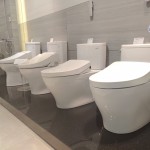 一天至少3次以上會(huì)與馬桶座接觸，因此在材質(zhì)及使用的選擇上，也需貼心到心坎裡。