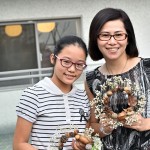 獨一無二的專屬花圈完成囉~為居家來點浪漫點綴吧！